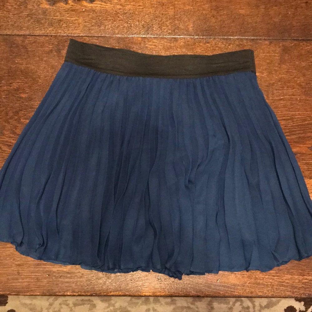 Ladies skirt